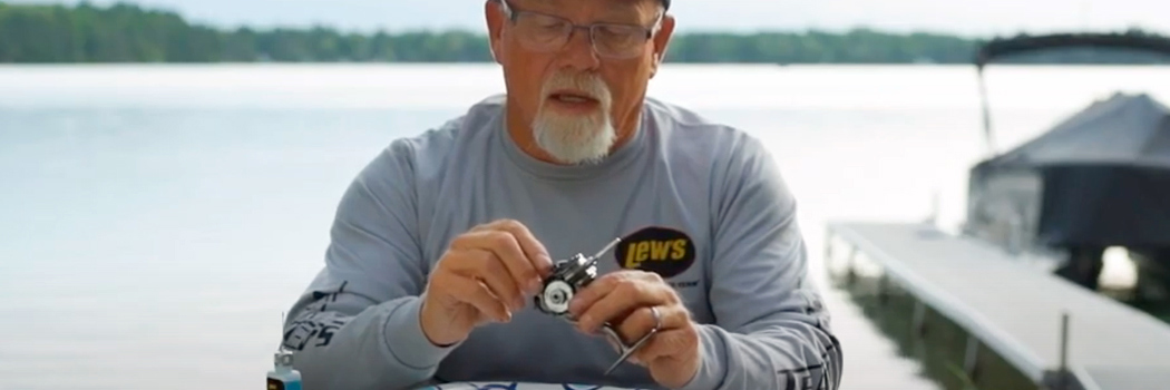 How To PROPERLY Oil & Grease Baitcaster AND Spinning Reels for Peak  Performance 